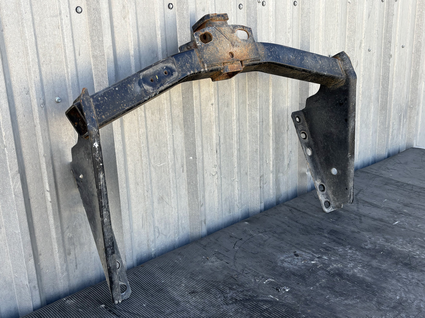 99-16 Ford F250 F350 Receiver Hitch 2.5" OEM