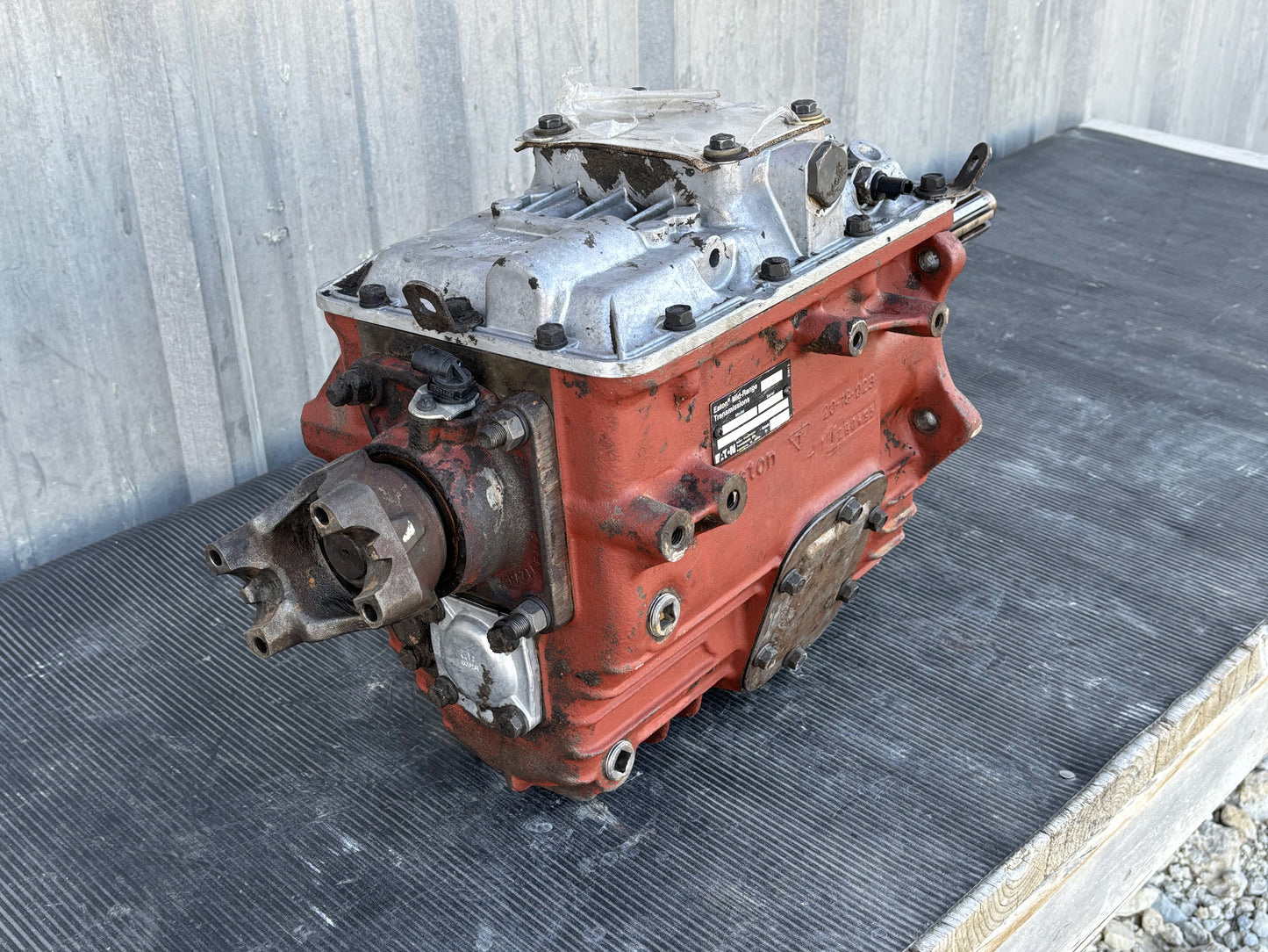 1997 Ford F650 Eaton Fuller Fs4205A 5 Speed Manual Transmission