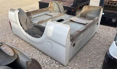 99-10 Ford F250 F350 Short Bed Z1 White