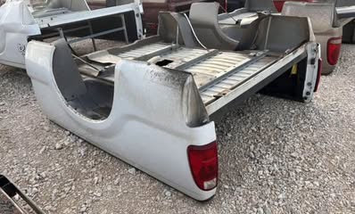 99-10 Ford F250 F350 Short Bed Z1 White
