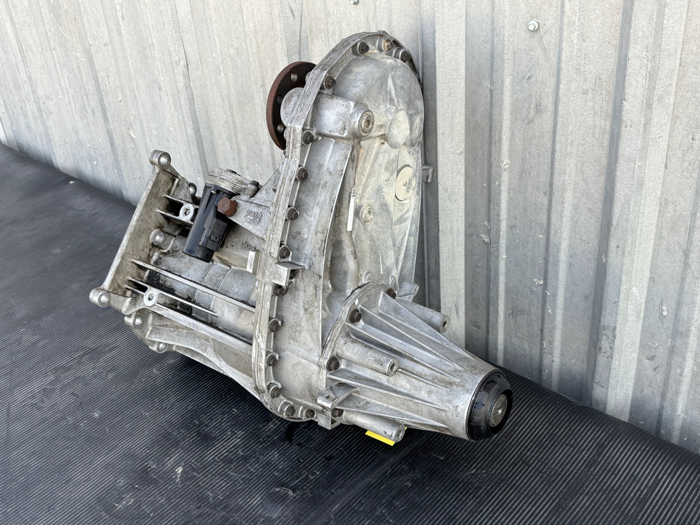 2011-2012 Ford F-250 F-350 4WD 4X4 Transfer Case Electronic Shift OEM