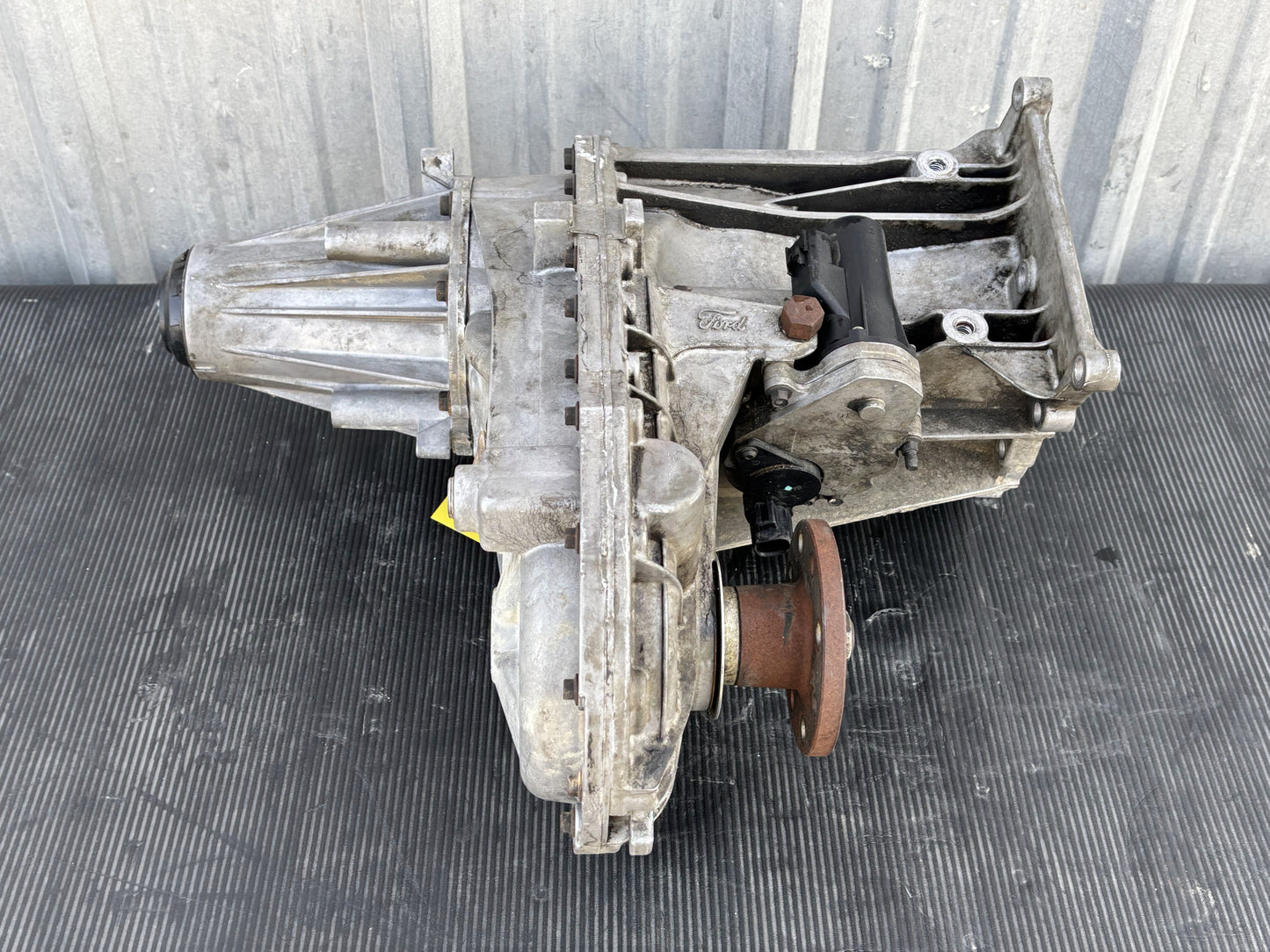 2011-2012 Ford F-250 F-350 4WD 4X4 Transfer Case Electronic Shift OEM