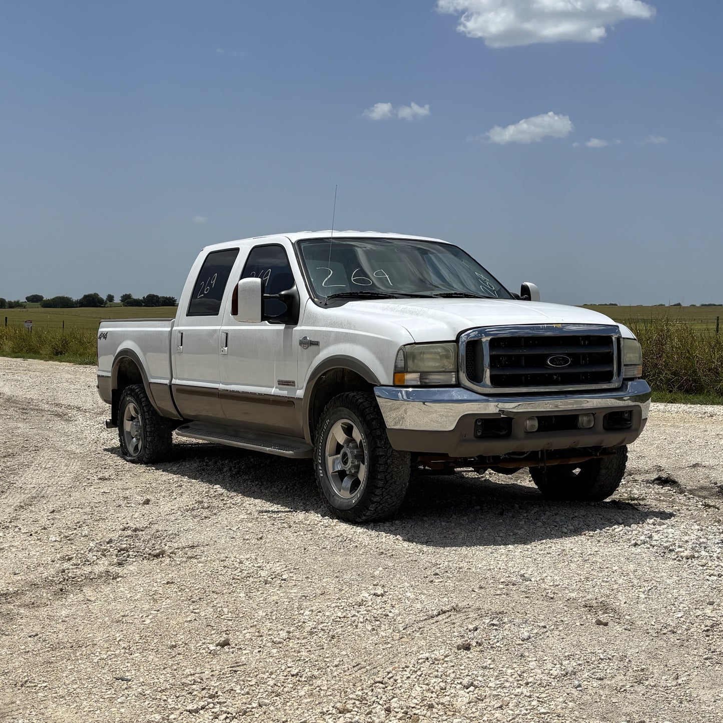 99-07 Ford F250 F350 Hood Z1 White