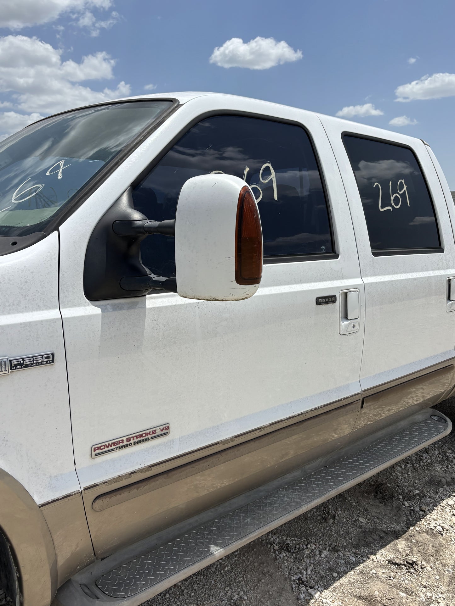 99-07 Ford F250 F350 Front LH Left Driver Door Z1 White / Aq Tan W/ Keypad Hole