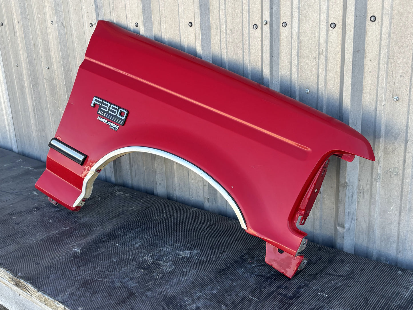 92-97 Ford F250 F350 Front Fender RH Right Passenger E4 Red