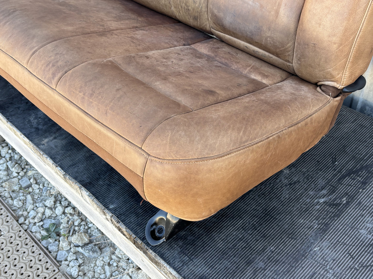 03-04 Ford F250 F350 King Ranch Leather Crew Cab Rear Back Bench Seat OEM