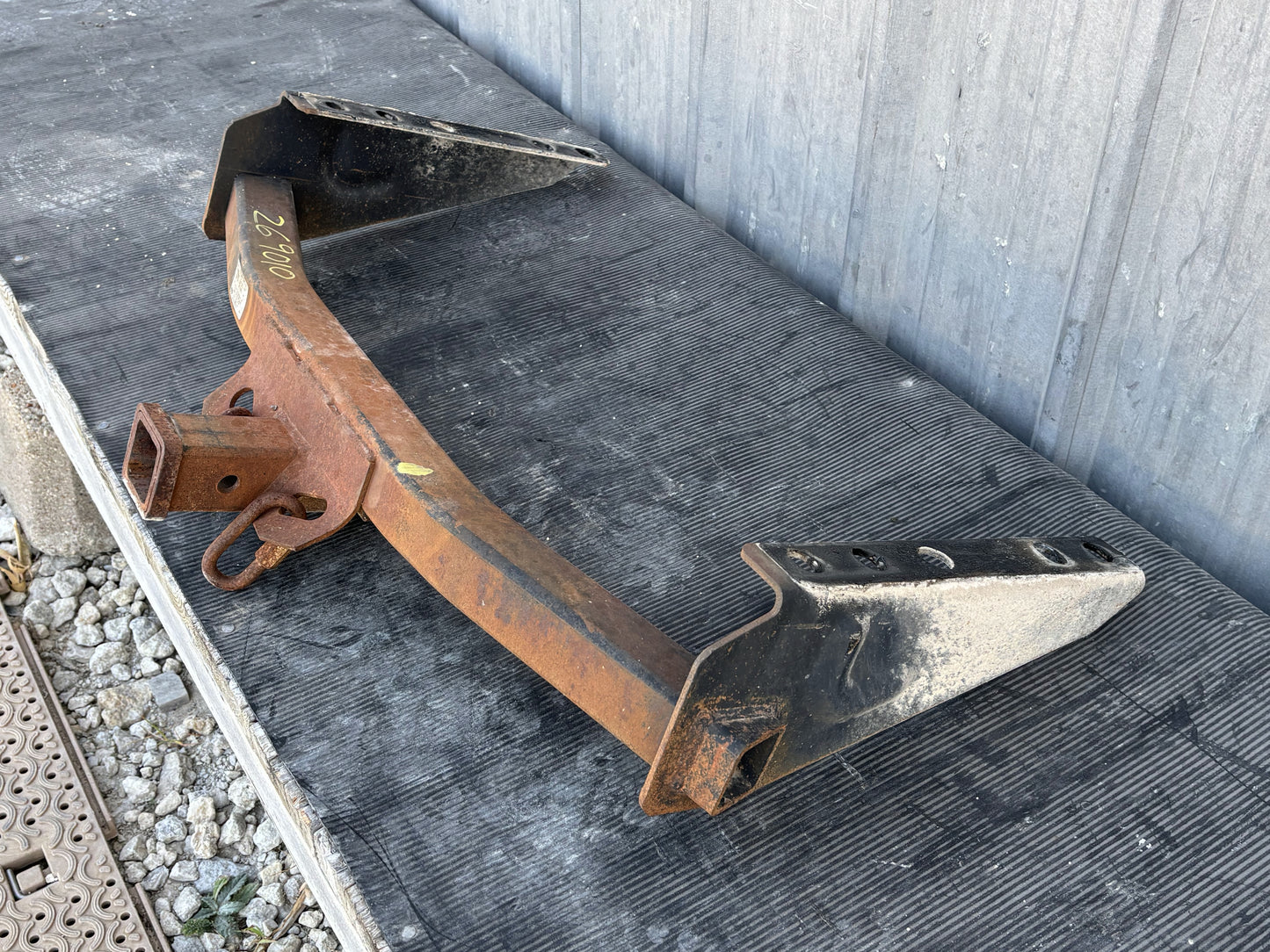 99-07 Ford F250 F350 Receiver Hitch 2" OEM