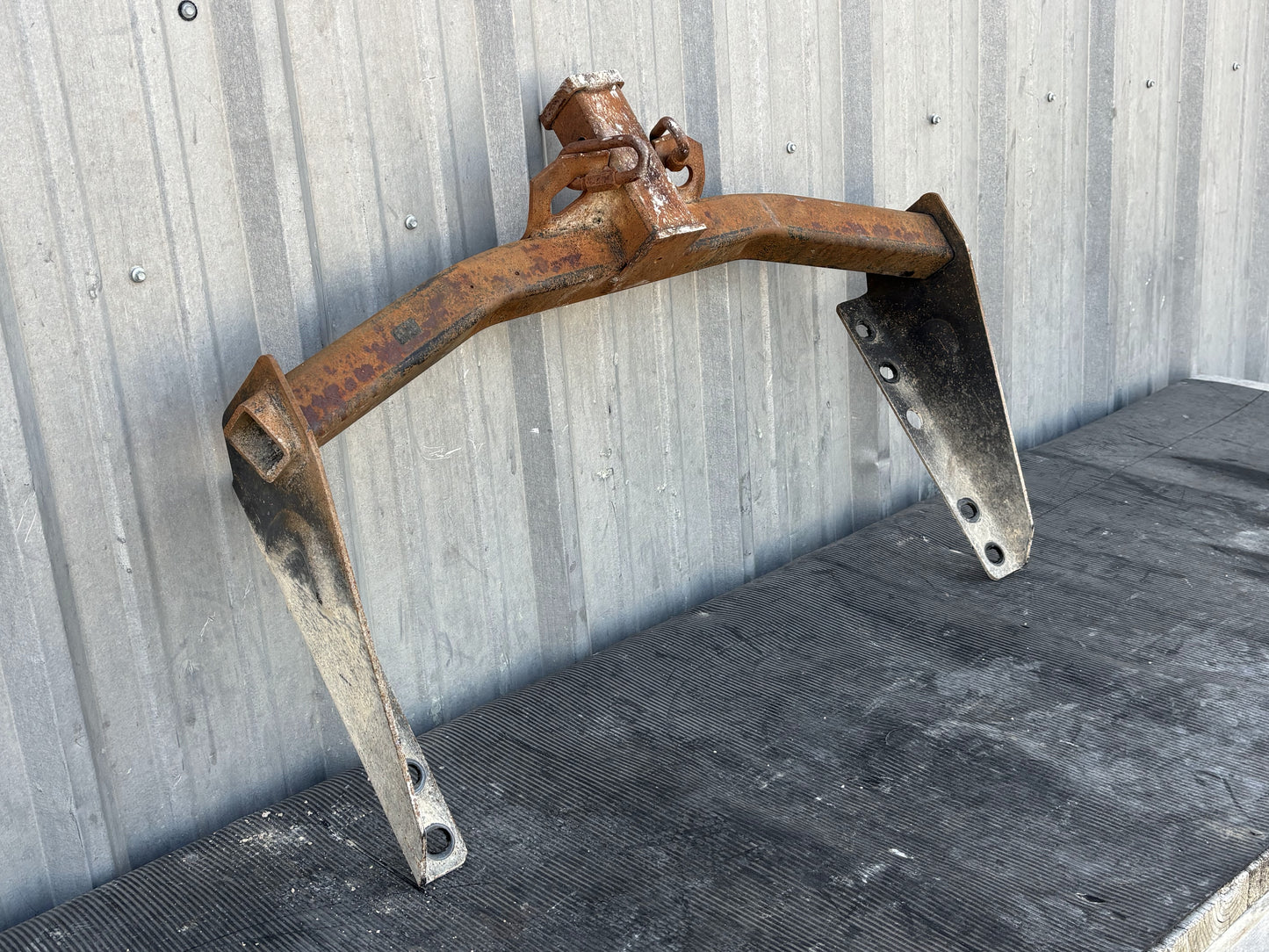 99-07 Ford F250 F350 Receiver Hitch 2" OEM