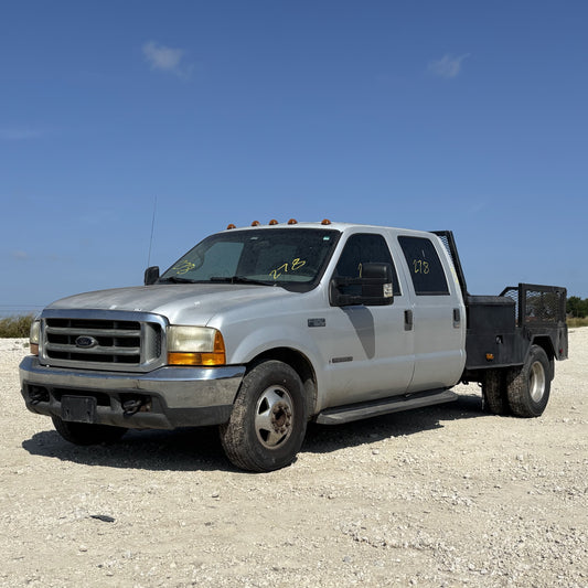 99-07 Ford F250 F350 Super Duty Crew Cab LH Left Driver Rear Door Z3 Silver Pwr