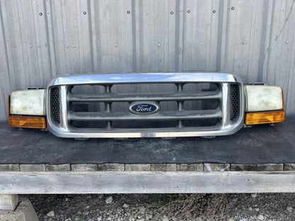 99-04 Ford F250 F350 Header Panel Z3 Silver W/ Grill And Headlights