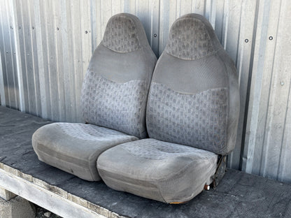 99-07 Ford F250 F350 Front Seat Set LH & RH Gray Cloth
