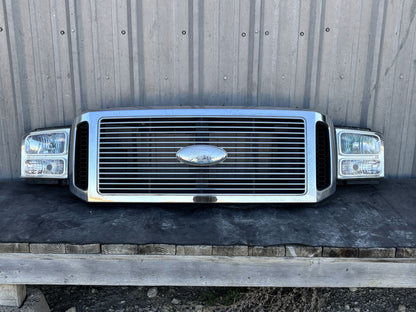 05-07 Ford F250 F350 Header Panel Black W/ Chrome Grill