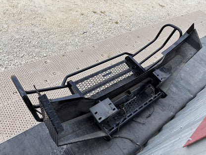 05-07 Ford F250 F350 Ranch Hand Legend Front Full Replacement Bumper Brush Guard