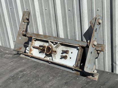 99-07 Ford F250 F350 Gooseneck Hitch B&W Turnover Ball