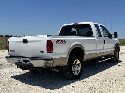 05-07 Ford F250 F350 Lariat Header Panel White