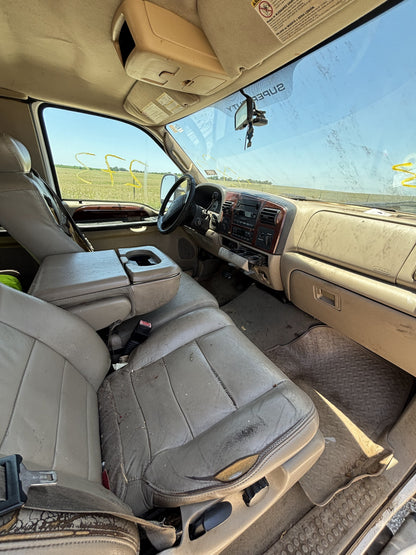05-07 Ford F250 F350 Lariat Header Panel White