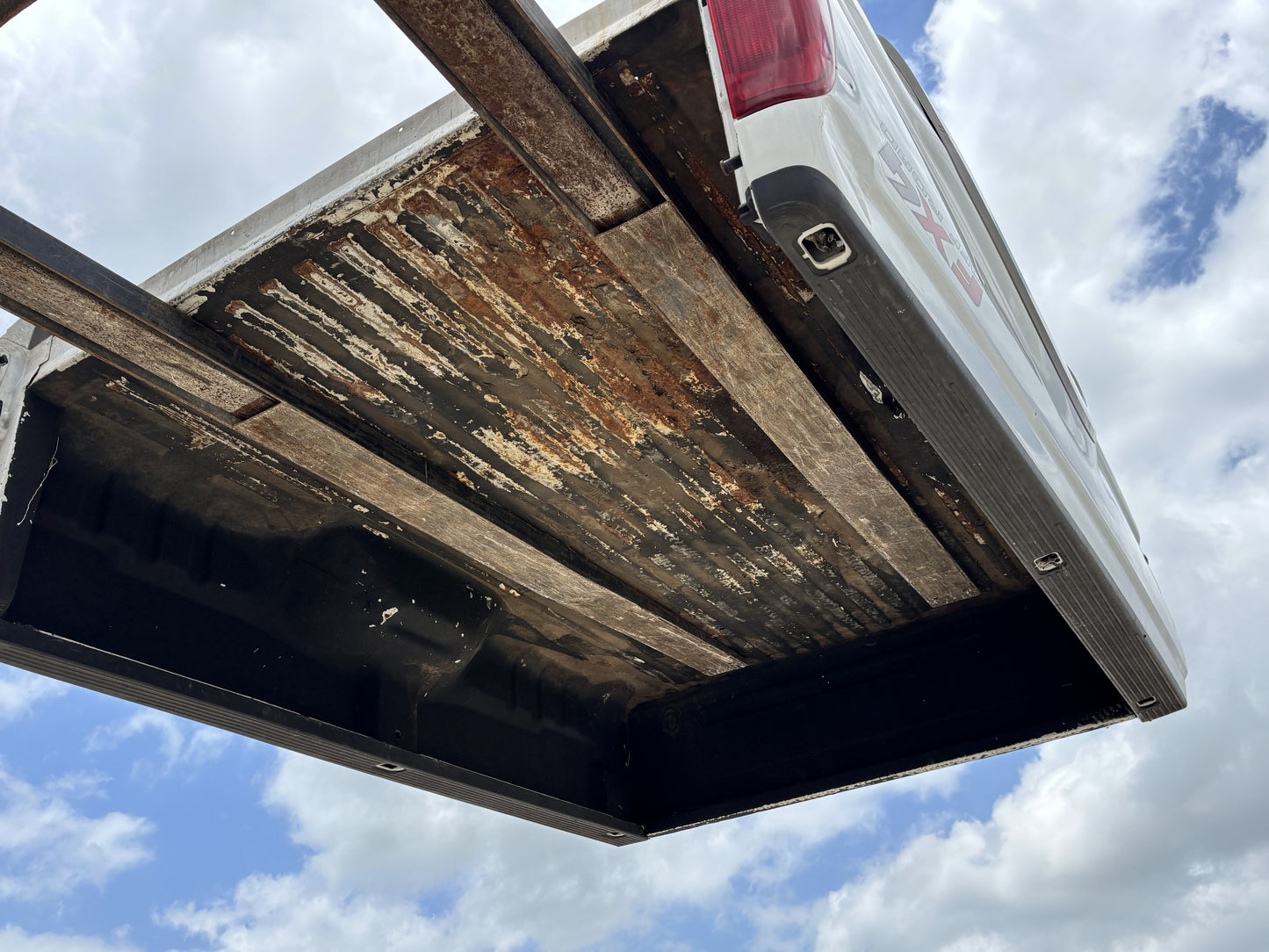 99-07 Ford F250 F350 Long Bed Z1 White AQ Tan