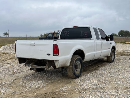 1999-2007 Ford F250 F350 Front RH Right Passenger Door White