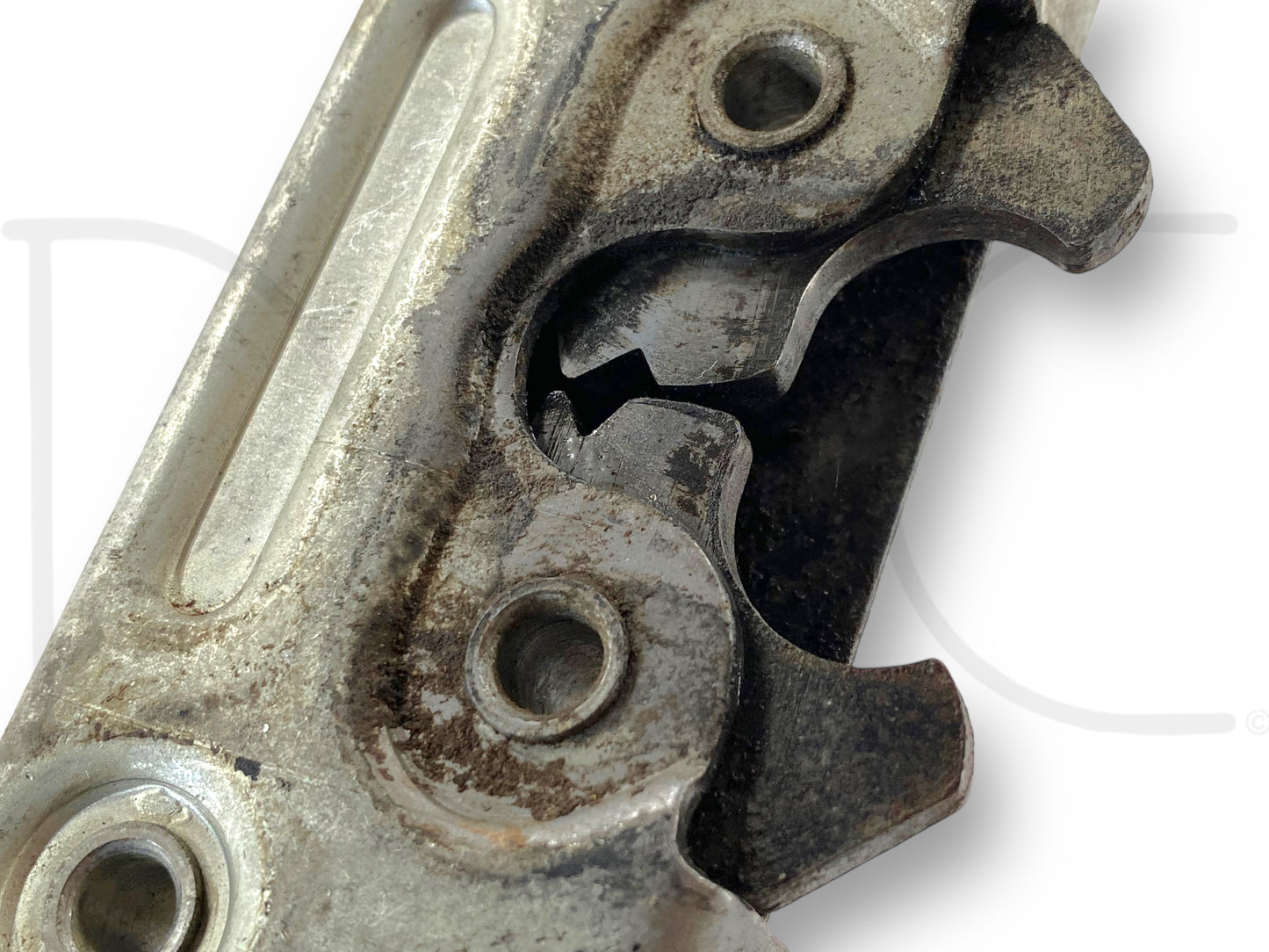 1976 International IH 1086 Tractor LH Left Door Latch Assembly 111471C1