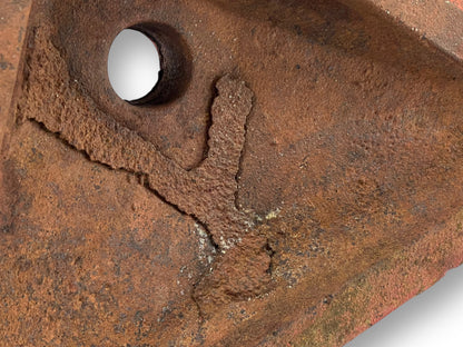 1976 International IH 1086 Tractor Front Axle Lower Bolster Pivot 531263R1