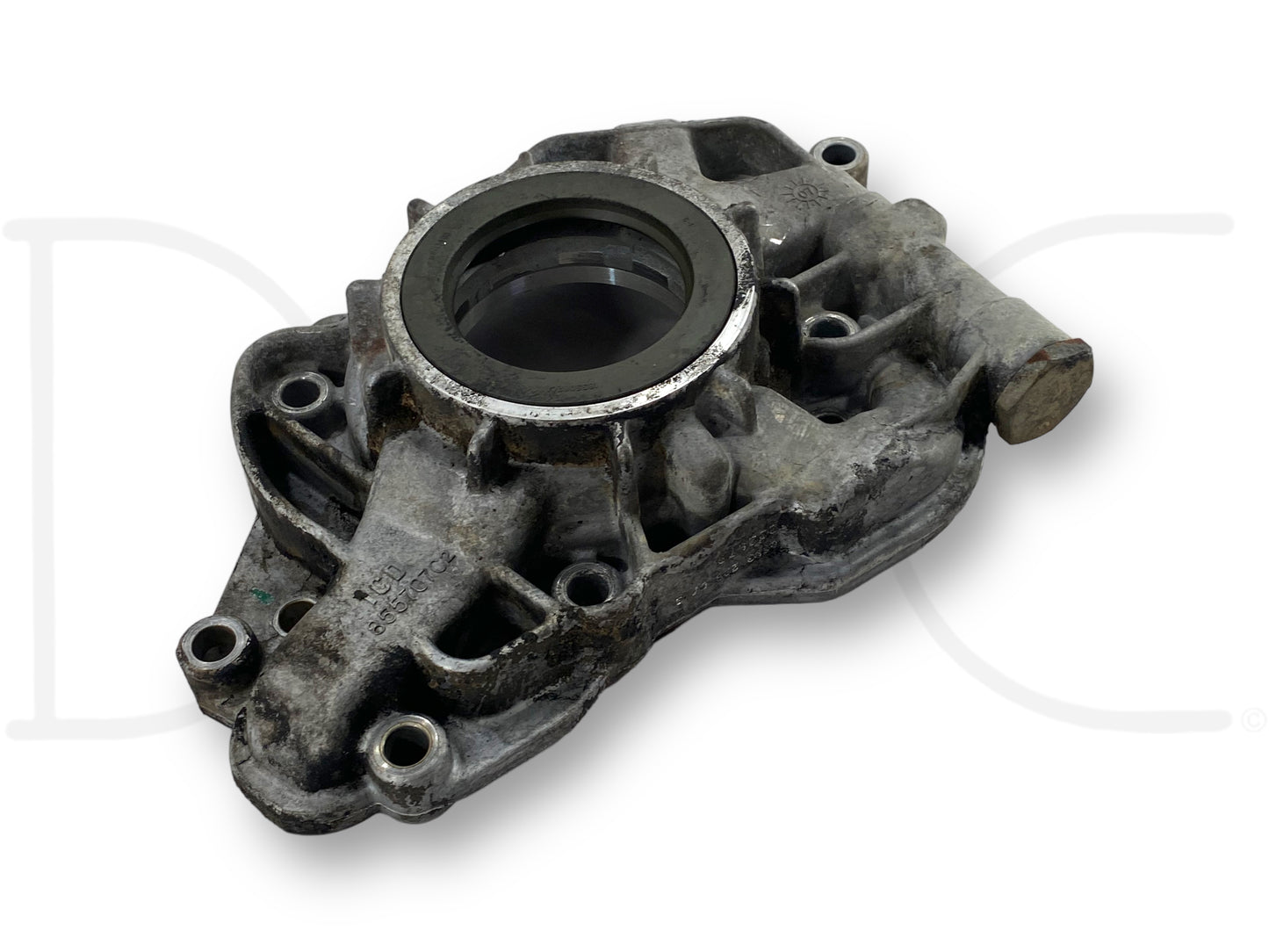 08-10 Ford F250 F350 6.4 6.4L Oil Pump Housing Cover OE 1855707C2