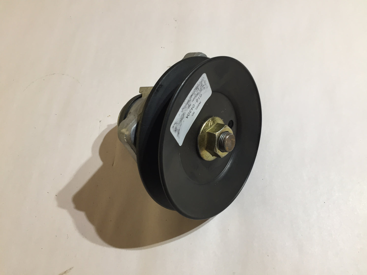 MTD Lawn Mower Spindle NEW 618-0430A